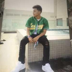 Used @blesiv poster, but still in good condition